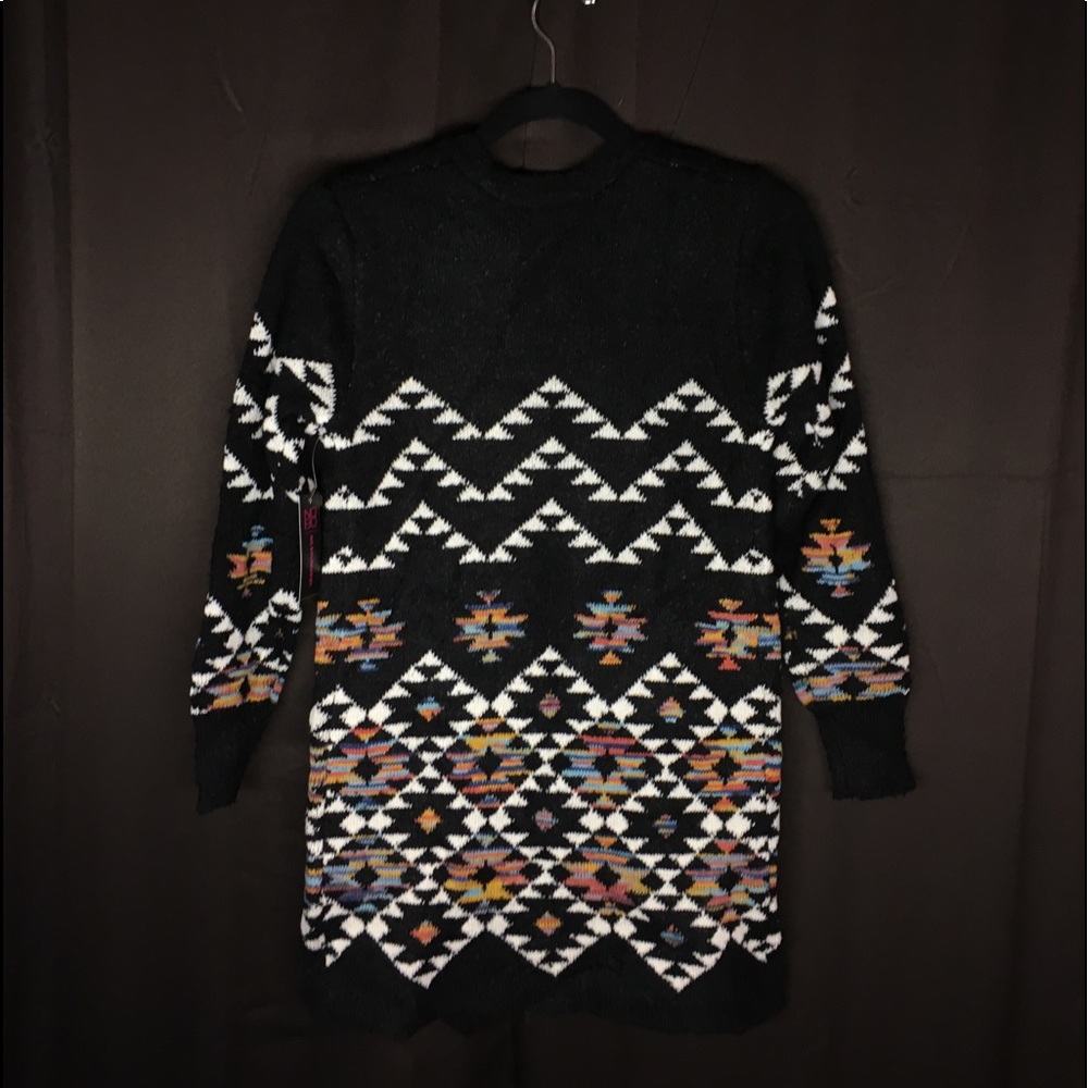 Aztec Sweater - Picture 2 of 4